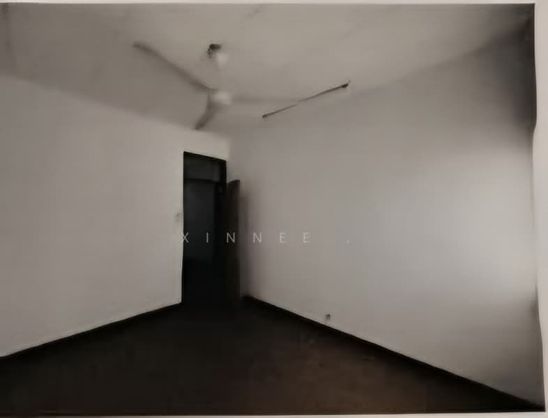 Rumah Teres 2 Tingkat untuk Disewa di Island Glades (Jelutong) - Xinnee . - Interior - PropertyGuru.com.my