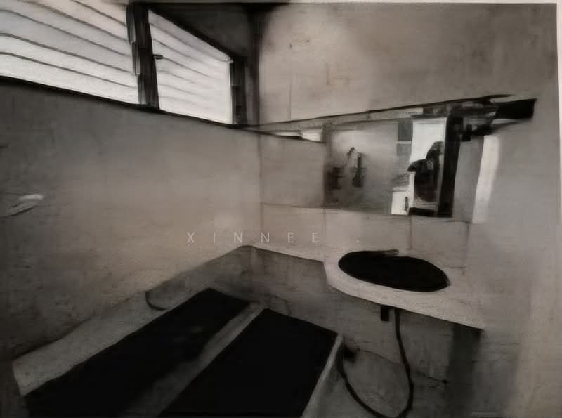 Rumah Teres 2 Tingkat untuk Disewa di Island Glades (Jelutong) - Xinnee . - Bathroom - PropertyGuru.com.my