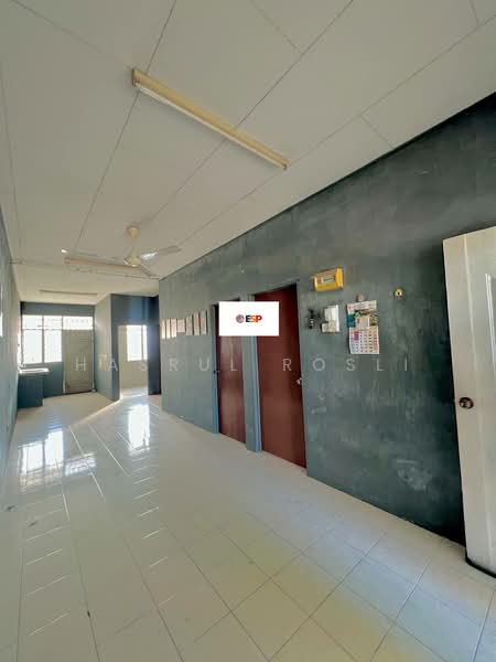 Rumah Teres 1 Tingkat untuk Dijual di Sungai Lalang (Kedah) - Hasrul Rosli - Corridor - PropertyGuru.com.my