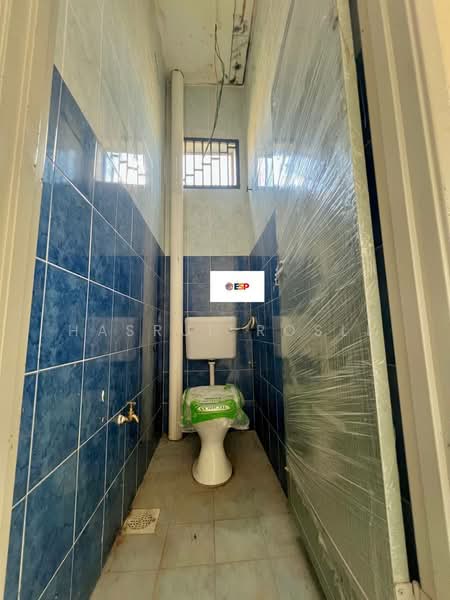 Rumah Teres 1-Tingkat untuk Dijual di Taman Lembah Jerai (Gurun) - Hasrul Rosli - Bathroom - PropertyGuru.com.my