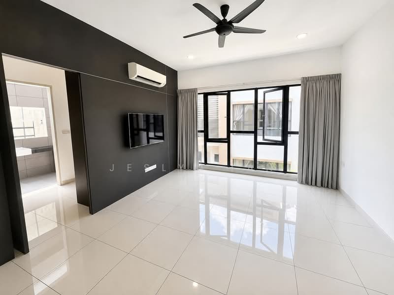 Rumah Bandar untuk Dijual di 16 Sierra (Puchong) - Jeslyn Tan - Living Room - PropertyGuru.com.my