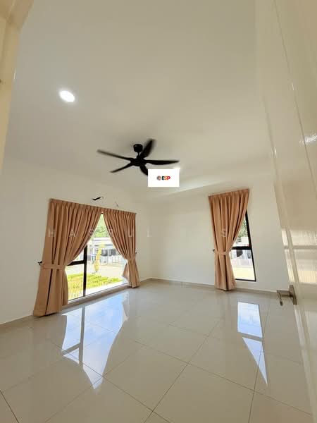 Bungalow for Sale in Sungai Petani (Kedah) - Hasrul Rosli - Living Room - PropertyGuru.com.my
