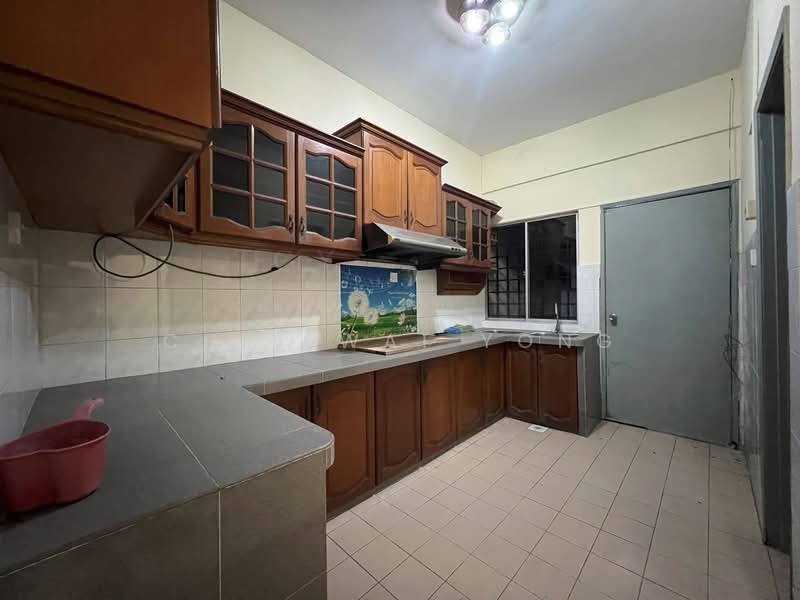 Rumah Teres 2 Tingkat untuk Dijual di Berjaya Park (Shah Alam) - Chia Wai Yong - Kitchen - PropertyGuru.com.my