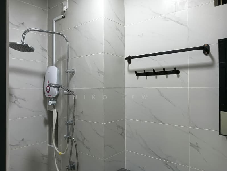 Servis Apartment untuk Disewa di Space Residency - Niko Lew - Bathroom - PropertyGuru.com.my