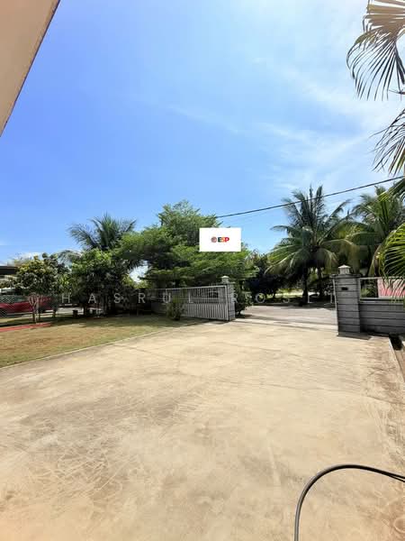 Bungalow House untuk Dijual di Taman Aman Suria (Sungai Lalang) - Hasrul Rosli - Exterior - PropertyGuru.com.my