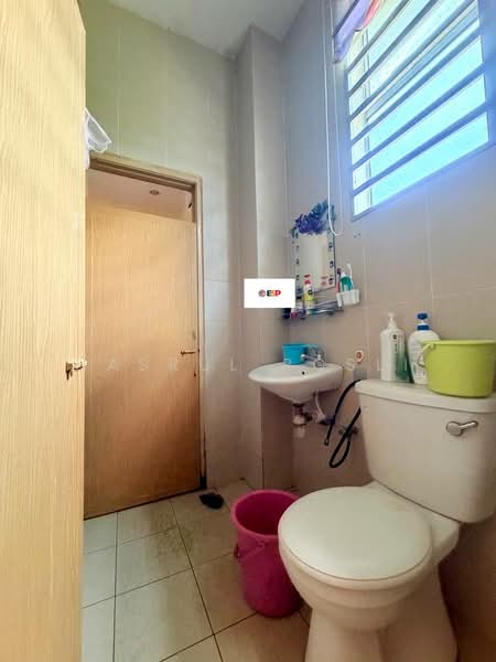 Bungalow House untuk Dijual di Taman Aman Suria (Sungai Lalang) - Hasrul Rosli - Bathroom - PropertyGuru.com.my