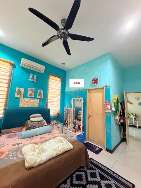Bungalow House untuk Dijual di Taman Aman Suria (Sungai Lalang) - Hasrul Rosli - Bedroom - PropertyGuru.com.my