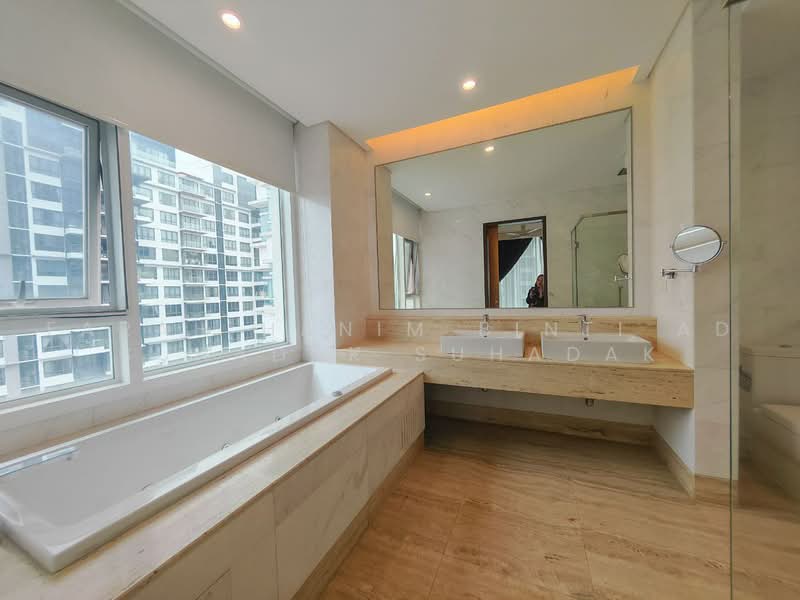 Condominium for Sale at Kiara 9 Residency - FARAH HANIM BINTI AD SUHADAK SUHADAK - Bathroom - PropertyGuru.com.my
