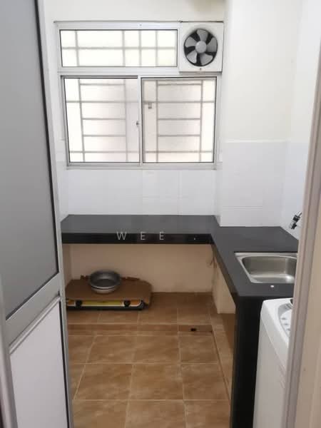 Kondominium untuk Dijual di Platinum Lake PV 10 - Wee . - Interior - PropertyGuru.com.my