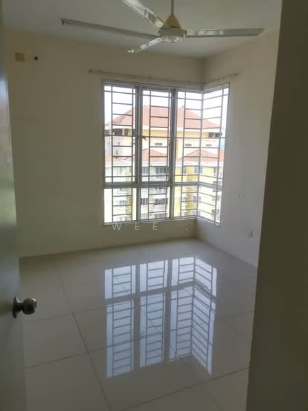 Kondominium untuk Dijual di Platinum Lake PV 10 - Wee . - Interior - PropertyGuru.com.my