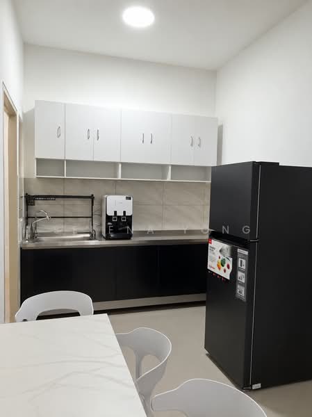 Servis Apartment untuk Disewa di The Harmony - SELENA YONG - Kitchen - PropertyGuru.com.my