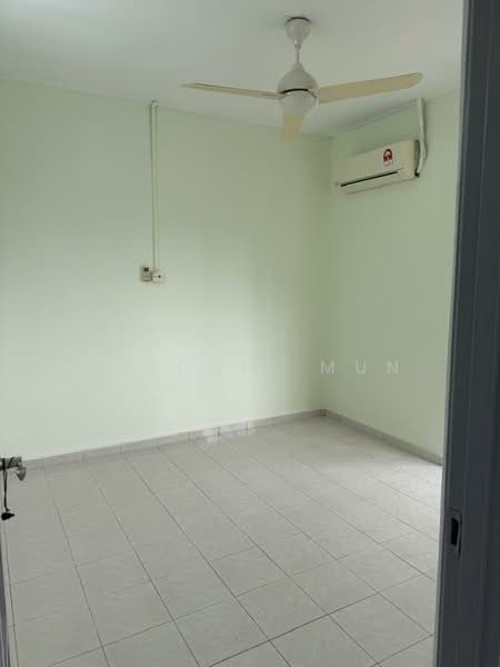 Apartment for Rent at Pangsapuri Merak - Freddie Mun - PropertyGuru.com.my