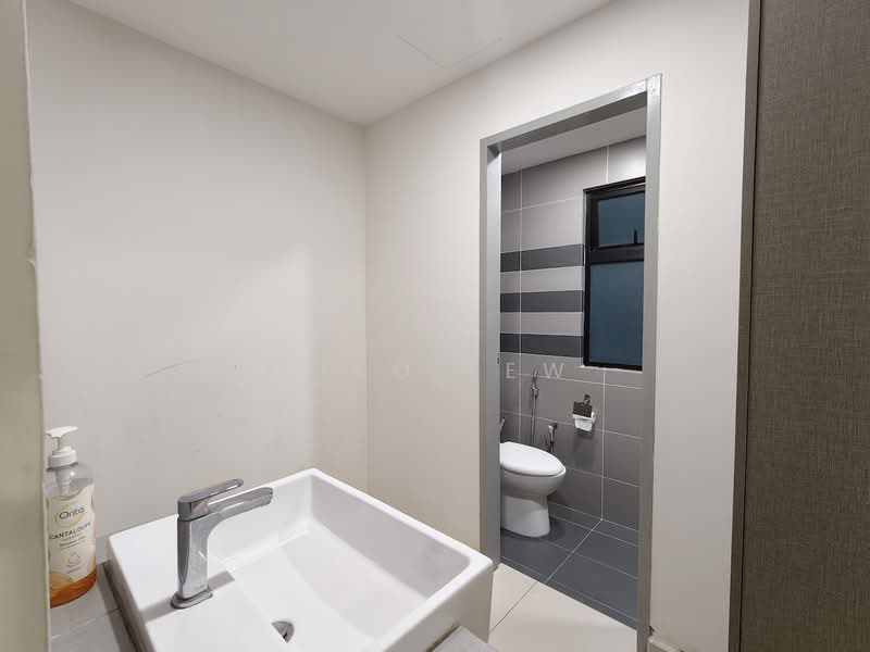 Service Residence for Rent at Setia Sky 88 - Niko Lew - Bathroom - PropertyGuru.com.my