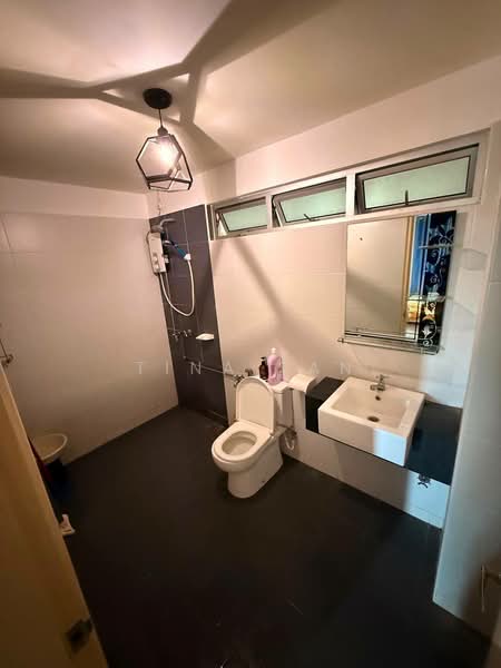 Pangsapuri untuk Disewa di Idaman Residence - Tina Tan - Bathroom - PropertyGuru.com.my
