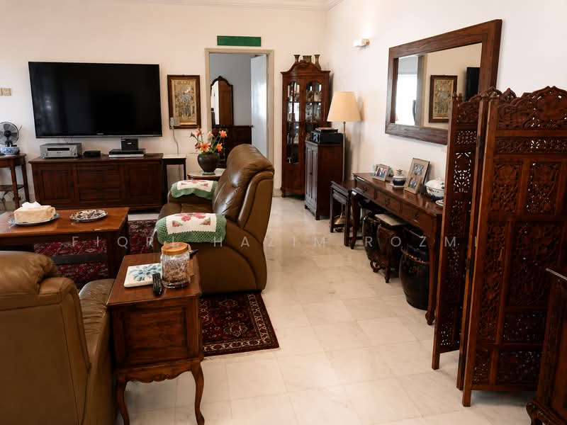 Condominium for Sale at Pantai Hillpark 3 - Fiqri Hazim Rozmi - Living Room - PropertyGuru.com.my