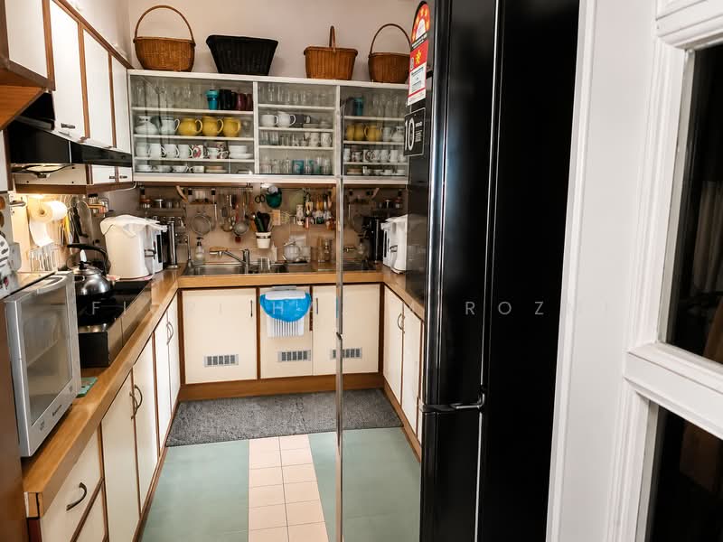 Condominium for Sale at Pantai Hillpark 3 - Fiqri Hazim Rozmi - Kitchen - PropertyGuru.com.my