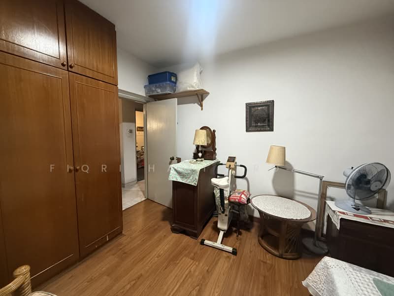 Condominium for Sale at Pantai Hillpark 3 - Fiqri Hazim Rozmi - Bedroom - PropertyGuru.com.my