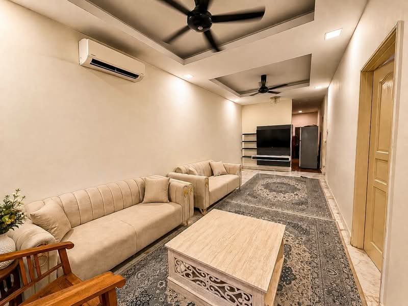 Rumah Teres 1 Tingkat untuk Dijual di Taman Sri Melor (Kajang) - Azli Ibrahim - Living Room - PropertyGuru.com.my