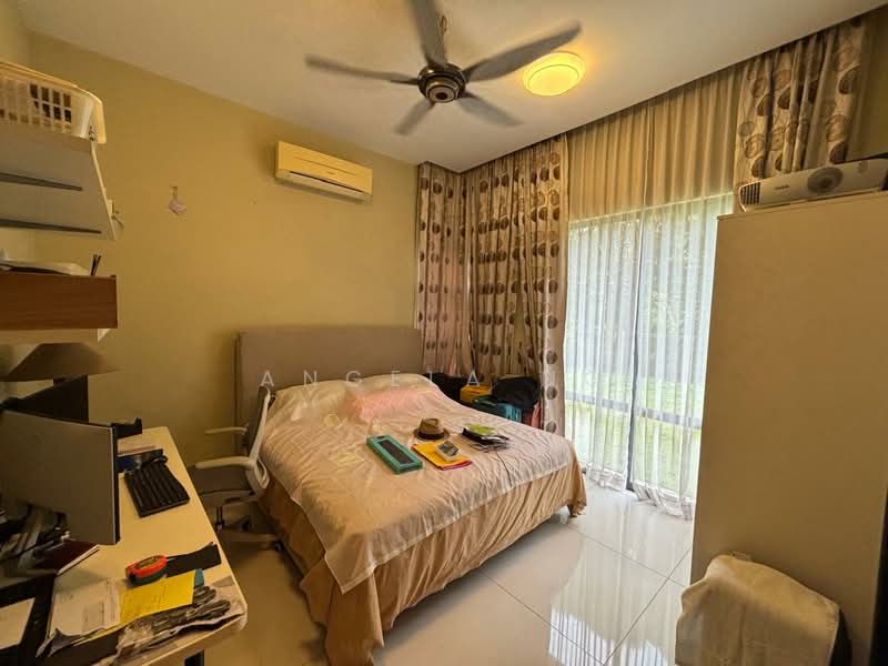 Rumah Berkembar untuk Dijual di Iskandar Puteri (Nusajaya) (Johor) - Angela Ng - Bedroom - PropertyGuru.com.my