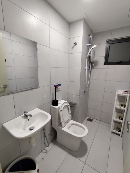 Service Residence for Rent at Seiring Residensi - JJ Lee - Bathroom - PropertyGuru.com.my