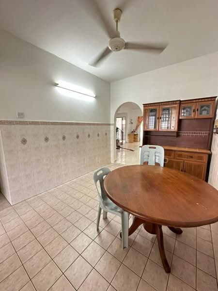 Rumah Teres 2 Tingkat untuk Dijual di Bercham (Ipoh) - Qazin Khoo - Dining Room - PropertyGuru.com.my
