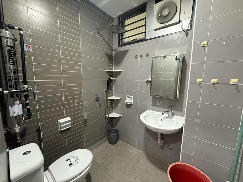 Servis Apartment untuk Dijual di Palazio - Jovel Lim - Bathroom - PropertyGuru.com.my