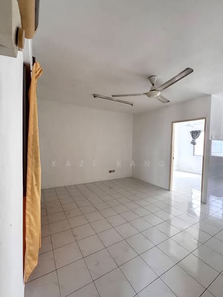 Pangsapuri untuk Dijual di Sri Ivori Apartment - Kaze Kang - PropertyGuru.com.my