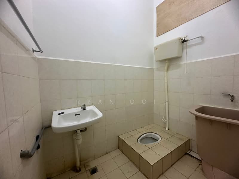 2-storey Terraced House for Sale in Alor Setar (Kedah) - Ryan Ooi - Bathroom - PropertyGuru.com.my