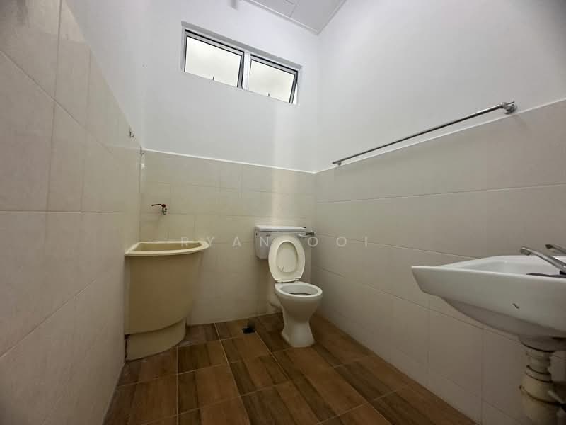 2-storey Terraced House for Sale in Alor Setar (Kedah) - Ryan Ooi - Bathroom - PropertyGuru.com.my
