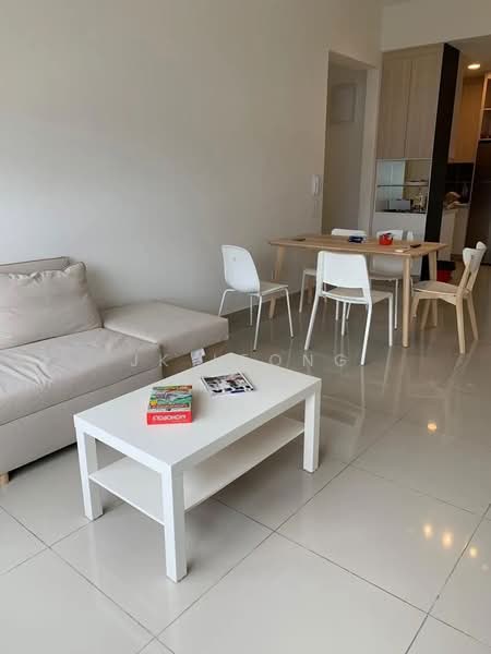 Kondominium untuk Dijual di Lakeville Residence - JK Leong - Living Room - PropertyGuru.com.my