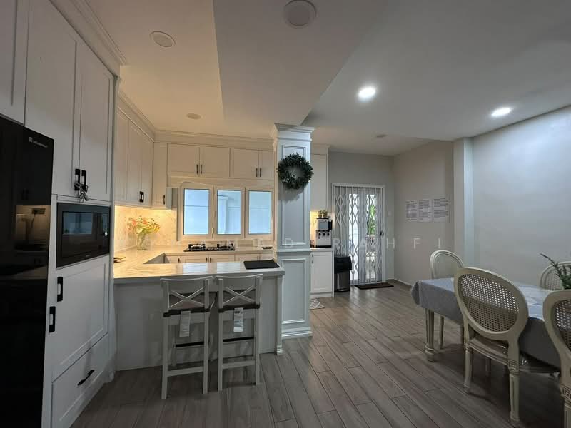 Rumah Teres 2 Tingkat untuk Dijual di Taman Mutiara Rini (Skudai) - Mohamad Rahfi - Kitchen - PropertyGuru.com.my