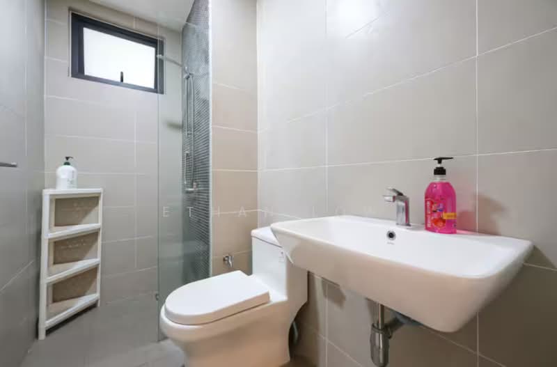 Servis Apartment untuk Dijual di COVO @ 16 Sierra - Ethan Low - Bathroom - PropertyGuru.com.my