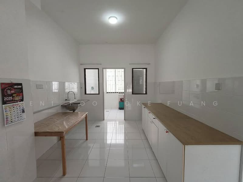 2-storey Terraced House for Rent in Setia Alam (Selangor) - Veni Foo Yoke Fuang - Kitchen - PropertyGuru.com.my