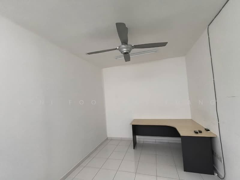 2-storey Terraced House for Rent in Setia Alam (Selangor) - Veni Foo Yoke Fuang - Study - PropertyGuru.com.my