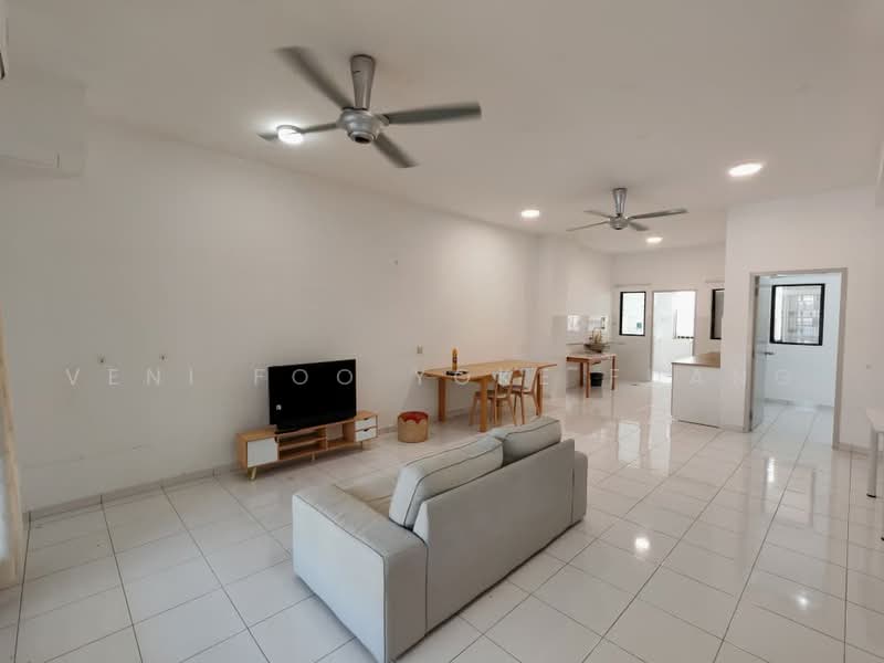 2-storey Terraced House for Rent in Setia Alam (Selangor) - Veni Foo Yoke Fuang - Living Room - PropertyGuru.com.my
