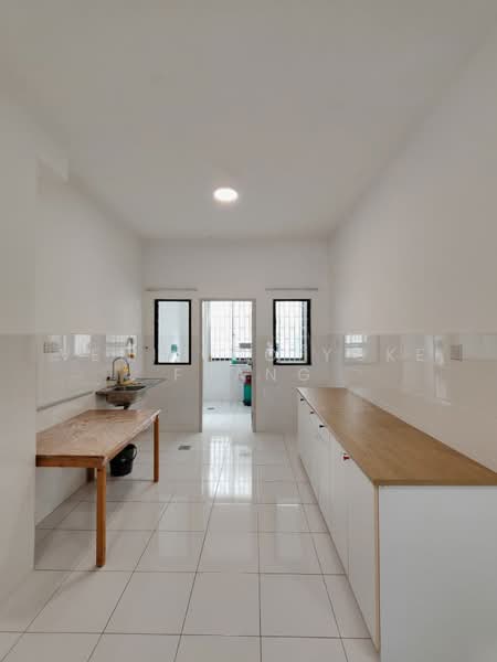 2-storey Terraced House for Rent in Setia Alam (Selangor) - Veni Foo Yoke Fuang - Kitchen - PropertyGuru.com.my