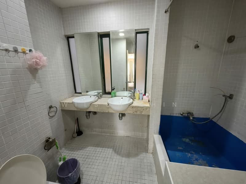 Condominium for Rent at 10 Semantan Suites - Wilson Chin - Bathroom - PropertyGuru.com.my