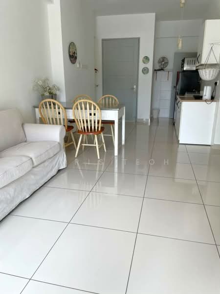 Condominium for Rent at Tropicana Bay Residences - Chris Teoh - Living Room - PropertyGuru.com.my