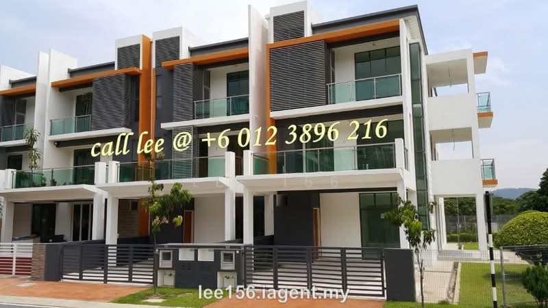 Rumah Teres 3 Tingkat untuk Dijual di Ampang (Selangor) - Lee 156 - PropertyGuru.com.my