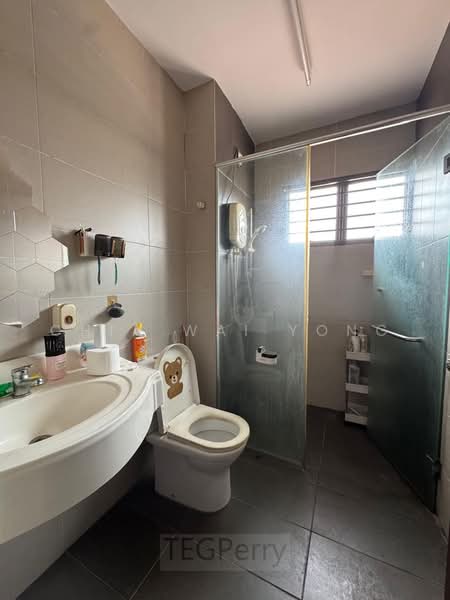 Rumah Teres untuk Dijual di Bandar Puteri Klang (Klang) - Chia Wai Yong - Bathroom - PropertyGuru.com.my