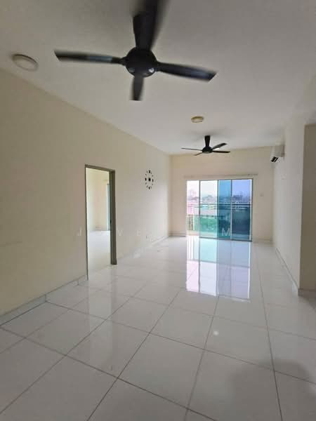 Pangsapuri untuk Dijual di The Twin Residences - Jovel Lim - Living Room - PropertyGuru.com.my