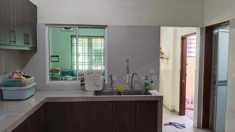 Rumah Teres untuk Dijual di Bandar Puteri Klang (Klang) - Chia Wai Yong - Kitchen - PropertyGuru.com.my