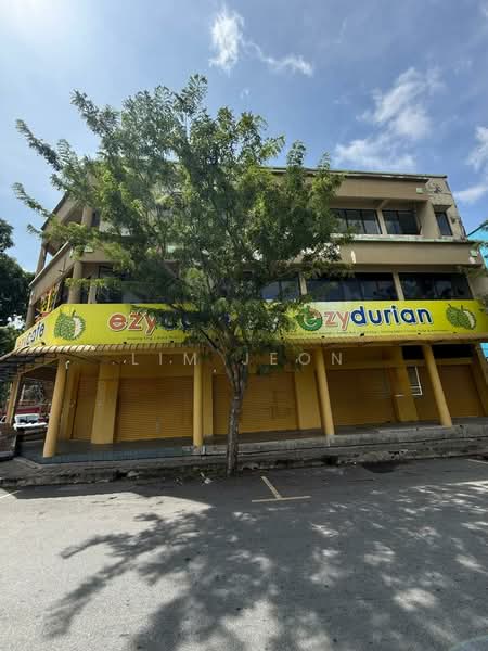Shop for Rent in Shah Alam (Selangor) - Lim Jeon - Exterior - PropertyGuru.com.my