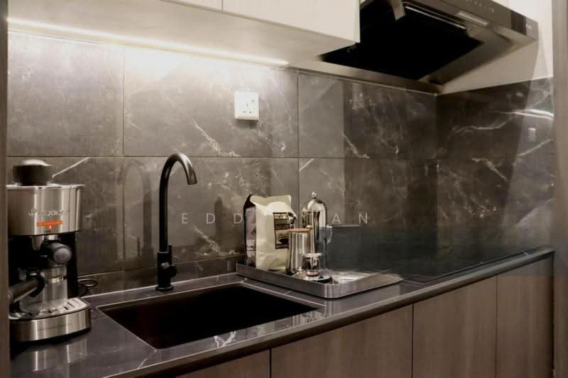 Service Residence for Sale at Paragon Gateway - Eddy Tan - Kitchen - PropertyGuru.com.my