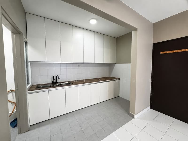 Apartment for Sale at Goodview Heights - Jamalatin Mesen - Kitchen - PropertyGuru.com.my