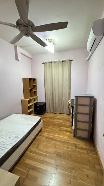 Condominium for Sale at Savanna Condominium - Yen Lim - Bedroom - PropertyGuru.com.my
