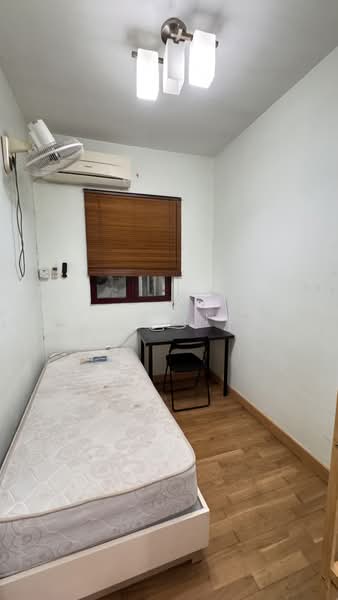Condominium for Sale at Savanna Condominium - Yen Lim - Bedroom - PropertyGuru.com.my