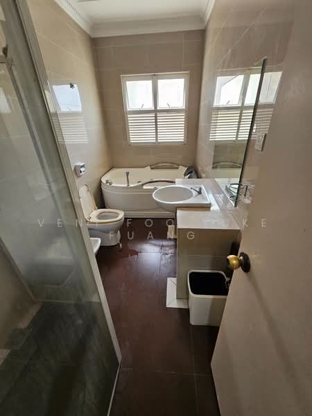 3-storey Terraced House for Rent in Setia Alam (Selangor) - Veni Foo Yoke Fuang - Bathroom - PropertyGuru.com.my