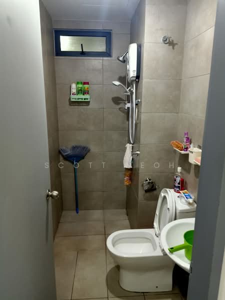 Service Residence for Rent at KL Traders Square - Scott Neoh - Bathroom - PropertyGuru.com.my