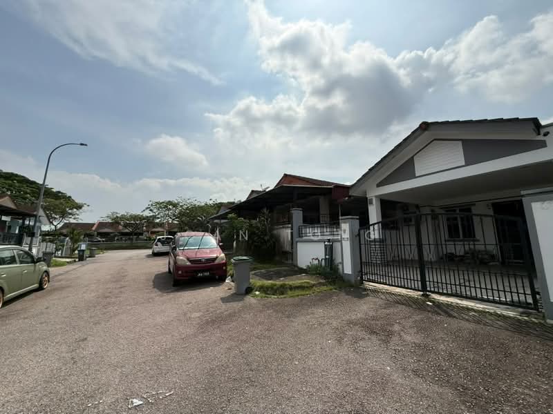 Rumah Teres 1-Tingkat untuk Dijual di Taman JP Perdana (Johor Bahru) - Joan Tong - PropertyGuru.com.my